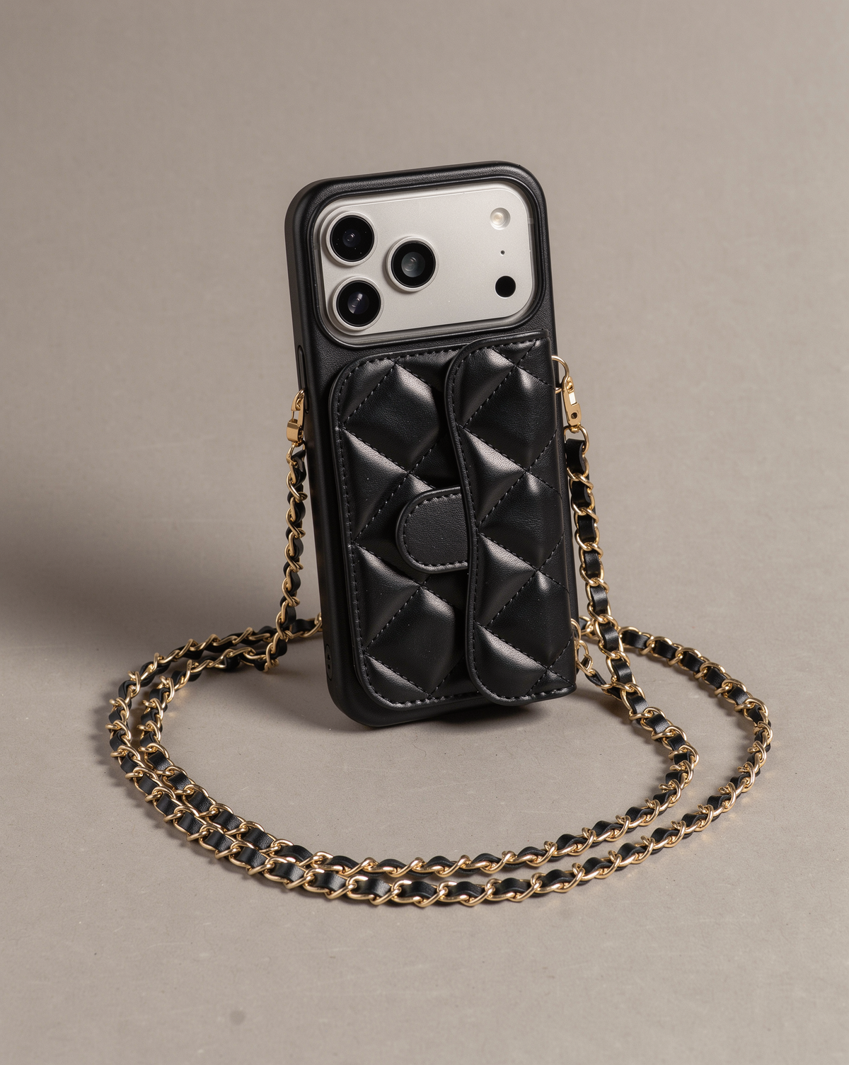 Quilted Chain Phone Case – Midnight Black
